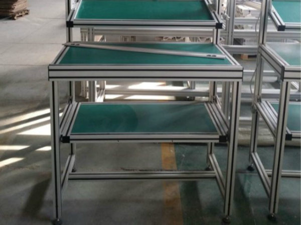 鋁型材工作臺哪家好？沒有對比就沒有傷害