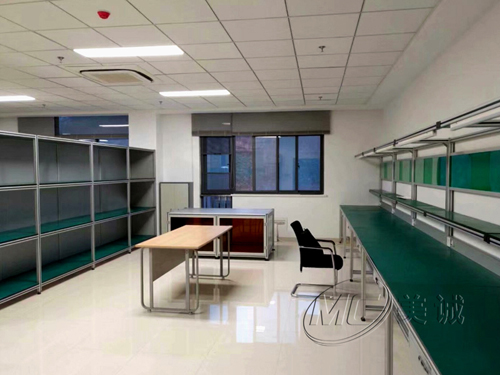 浙江鋁型材廠家生產的防靜電工作臺，和江蘇有什么不一樣？